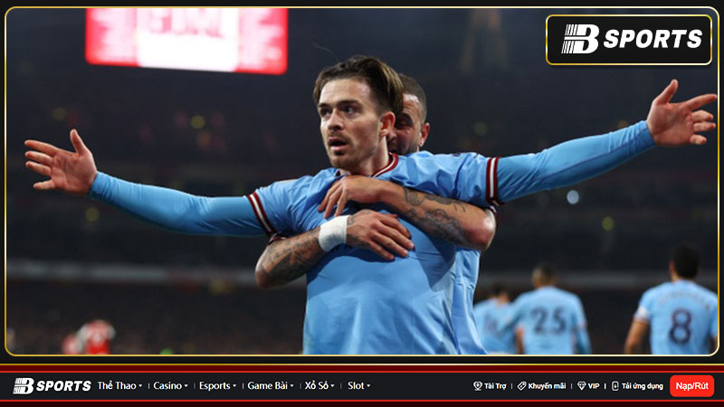 Grealish mắng trọng tài Grealish mắng trọng tài
