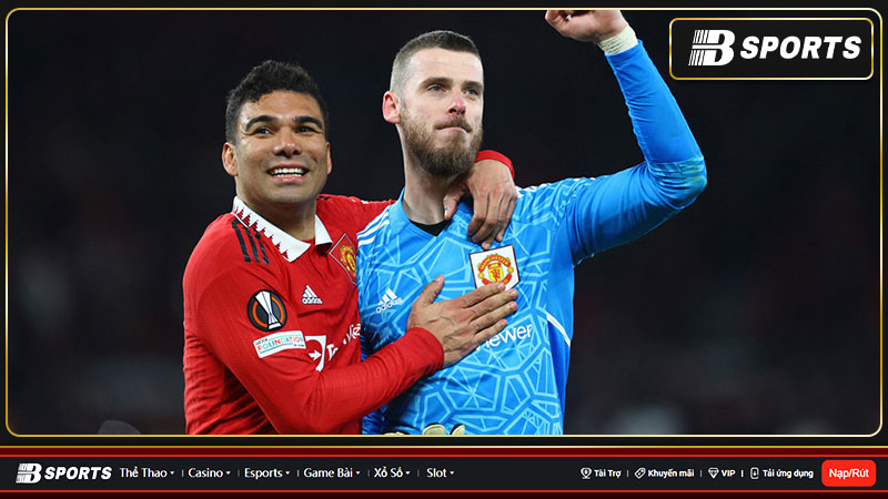 Man United 2-1 (tổng 4-3) Barca Man United 2-1 (tổng 4-3) Barca