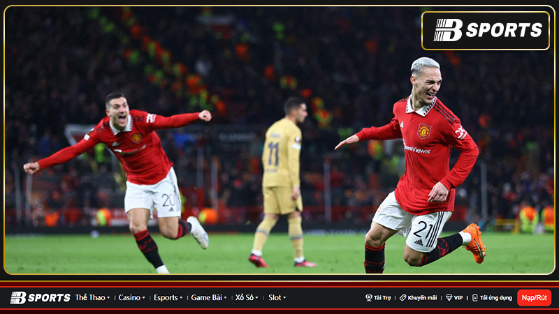 MU ngược dòng để giành chiến thắng Barca 2-1 lượt về rạng sáng 24/2 MU ngược dòng để giành chiến thắng Barca 2-1 lượt về rạng sáng 24/2