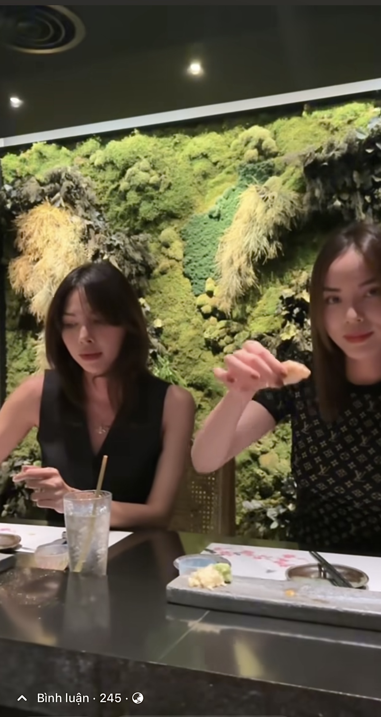 2 cô nàng đi thưởng thứ Omakase 2 cô nàng đi thưởng thứ Omakase