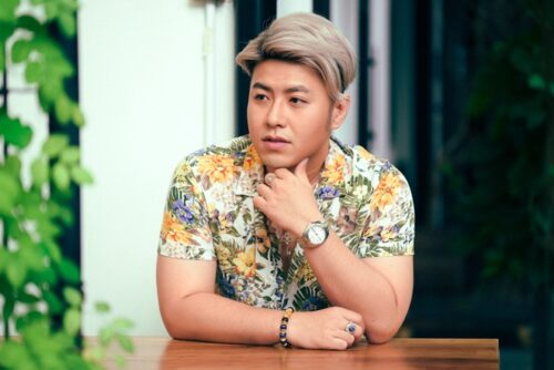 Ngoại hình "phát tướng" của Akira Phan trước khi phẫu thuật thẩm mỹ Ngoại hình "phát tướng" của Akira Phan trước khi phẫu thuật thẩm mỹ