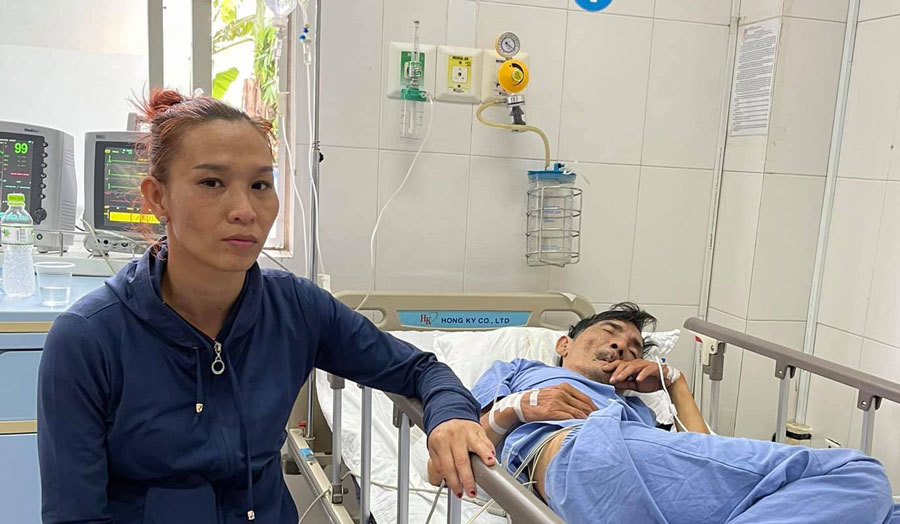 Nam nghệ sĩ nhập viện vì đột quỵ cách đây không lâu Nam nghệ sĩ nhập viện vì đột quỵ cách đây không lâu