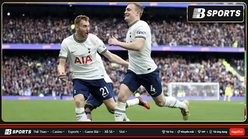 Trong hiệp hai của trận đấu, Tottenham đã bất ngờ ghi bàn thắng dẫn trước Trong hiệp hai của trận đấu, Tottenham đã bất ngờ ghi bàn thắng dẫn trước