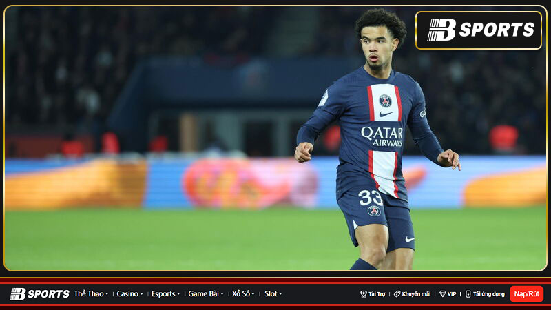Warren Zaire-Emery - Thần đồng 16 tuổi của PSG ra mắt trước Bayern Warren Zaire-Emery - Thần đồng 16 tuổi của PSG ra mắt trước Bayern