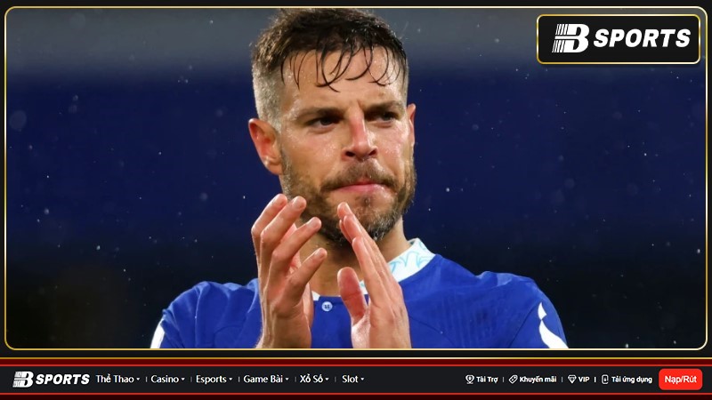 Hậu vệ Cesar Azpilicueta của Chelsea cho biết anh đang trong quá trình hồi phục sau khi dính chấn thương đầu trong trận gặp Southampton hôm thứ Bảy. Hậu vệ Cesar Azpilicueta của Chelsea cho biết anh đang trong quá trình hồi phục sau khi dính chấn thương đầu trong trận gặp Southampton hôm thứ Bảy.