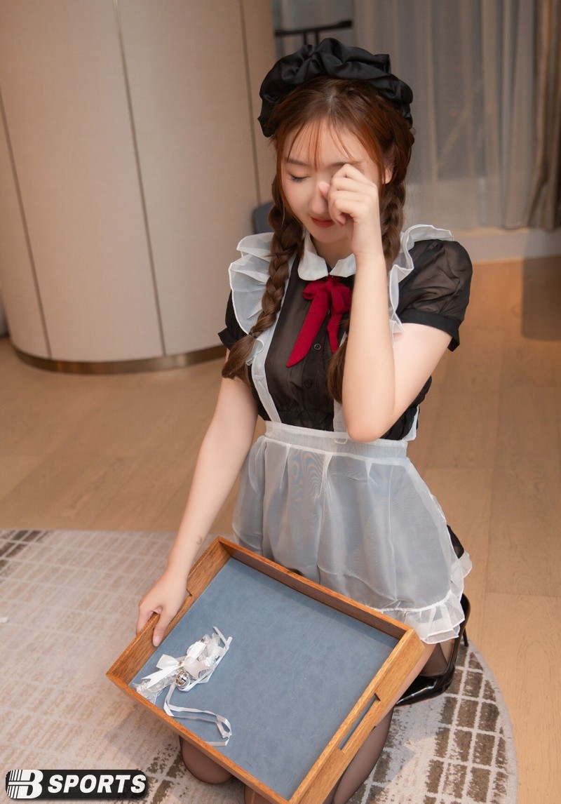 cô hầu gái