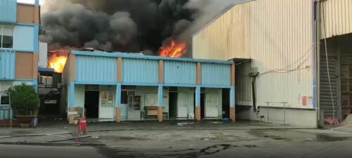 bà Hỏa ghé qua tại công ty dinh dưỡng cháo ở Hải dương bà Hỏa ghé qua tại công ty dinh dưỡng cháo ở Hải dương