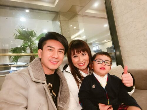 Đan Trường và vợ doanh nhân Thuỷ Tiên Đan Trường và vợ doanh nhân Thuỷ Tiên