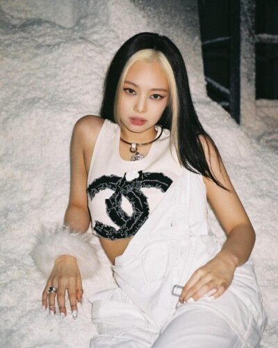 Cô nàng được mệnh danh là "Chanel sống" Cô nàng được mệnh danh là "Chanel sống"