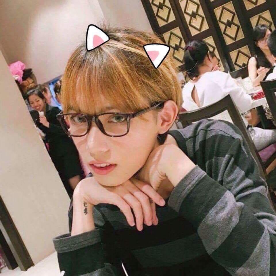 Hot girl Mỹm Trần trước khi chuyển giới Hot girl Mỹm Trần trước khi chuyển giới