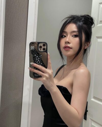 Quỳnh Thi là một icon fashionista nổi tiếng trên mạng xã hội top đầu hiện nay