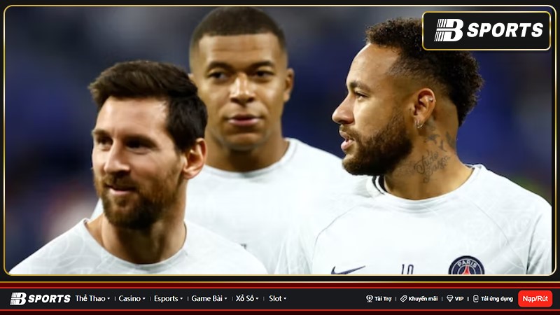 PSG cần 1 tiền đạo vì khả năng không chắc chắn xung quanh tương lai của những chân sút quan trọng như Lionel Messi , Neymar và Kylian Mbappe PSG cần 1 tiền đạo vì khả năng không chắc chắn xung quanh tương lai của những chân sút quan trọng như Lionel Messi , Neymar và Kylian Mbappe