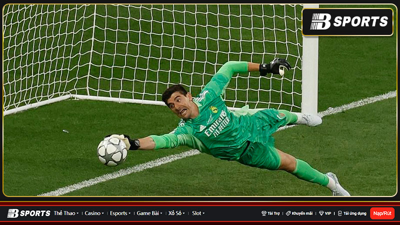 Thibaut Courtois nhận được sự quan tâm của PSG Thibaut Courtois nhận được sự quan tâm của PSG