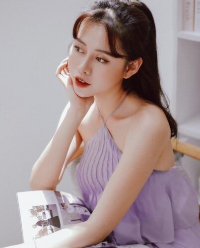 Sau 4 năm nỗ lực, Việt Phương Thoa đã hiện thực hóa ước mơ xây nhà cho ba mẹ