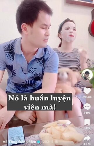 Người vợ mà Võ Tòng Đánh Mèo luôn trong vai ''chiếu dưới'' thật ra là một người phụ nữ dịu dàng và là bạn diễn đắc lực của anh chàng