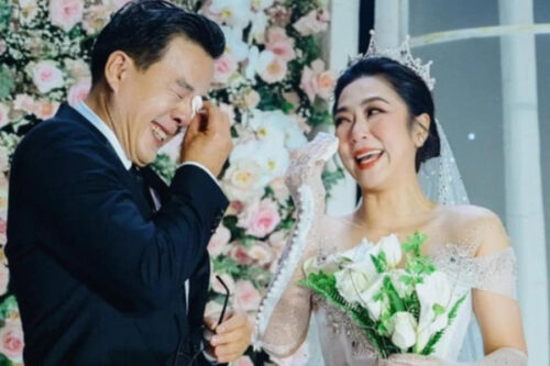 Đám cưới nhận về vô vàn chỉ trích Đám cưới nhận về vô vàn chỉ trích