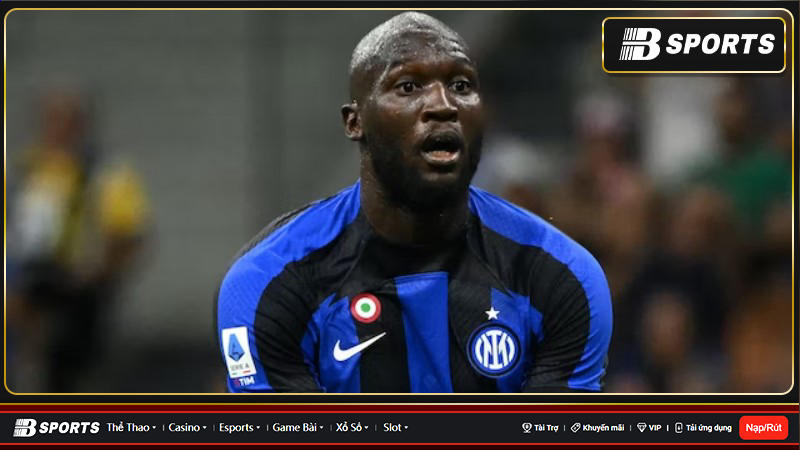 Real Madrid được cho là đang quyết tâm chiêu mộ tiền đạo Romelu Lukaku của Chelsea trong kỳ chuyển nhượng mùa hè này. Real Madrid được cho là đang quyết tâm chiêu mộ tiền đạo Romelu Lukaku của Chelsea trong kỳ chuyển nhượng mùa hè này.