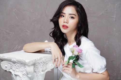 Hương Ly - "Thánh nữ cover" giờ ra sao sau 3 năm vắng bóng
