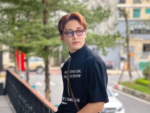nam diễn viên điển trai Đình Tú
