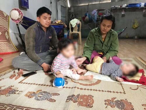 Gia đình 5 người không thể nói và nghe