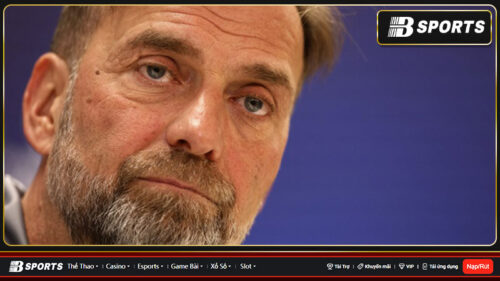 HLV-Klopp-bi--CĐV-che-nhao-4