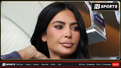 de-nghi-cam-Kim-Kardashian-den-san-bong-2