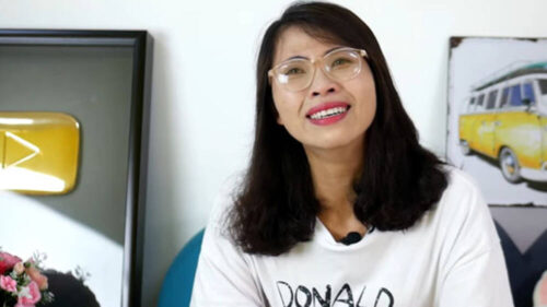 Thơ Nguyễn - Nàng thơ của các trẻ nhỏ dính nhiều lùm xùm