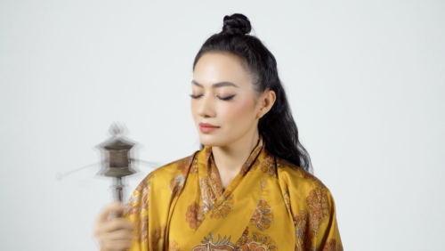 Tinna Tình kể về bản thân muốn thật sự lan tỏa sự từ bi, sự yêu thương, an lạc đến với mọi người