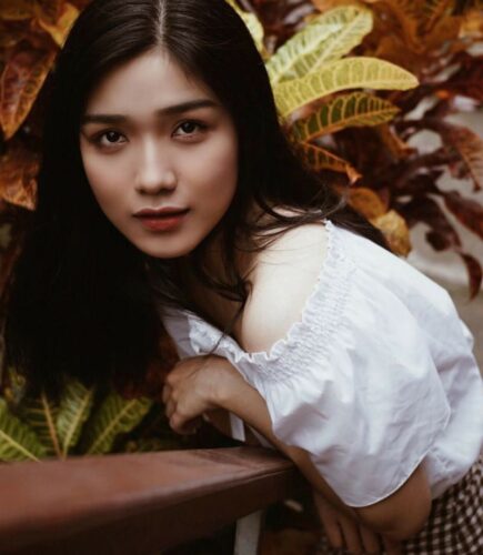 Trương Ngọc Trúc Quỳnh từ cô nàng hot girl nổi tiếng đến thị phi