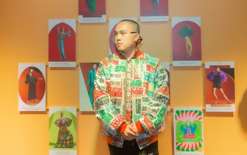 Vinh Gấu cho biết rằng anh vẫn giữ mối quan hệ tốt đẹp với Linh Ka và nhóm hot teen Hà Thành dù rằng không còn làm việc với nhau. Anh luôn sẵn sàng hỗ trợ mọi người bất cứ lúc nào cần tới anh mà không hề ngần ngại