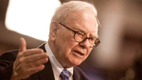 Đây cũng chính là bài học đầu tiên về sự kiên nhẫn trong đầu tư mà Buffett đã rút ra. Đây cũng chính là bài học đầu tiên về sự kiên nhẫn trong đầu tư mà Buffett đã rút ra.
